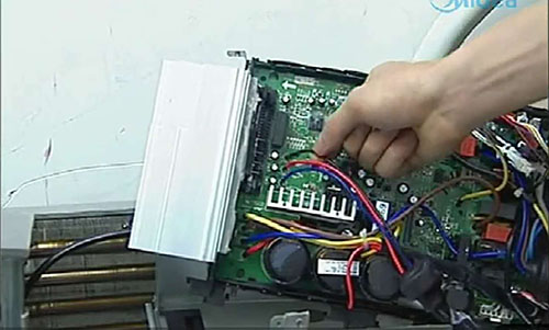 滨城美的空调电话是多少